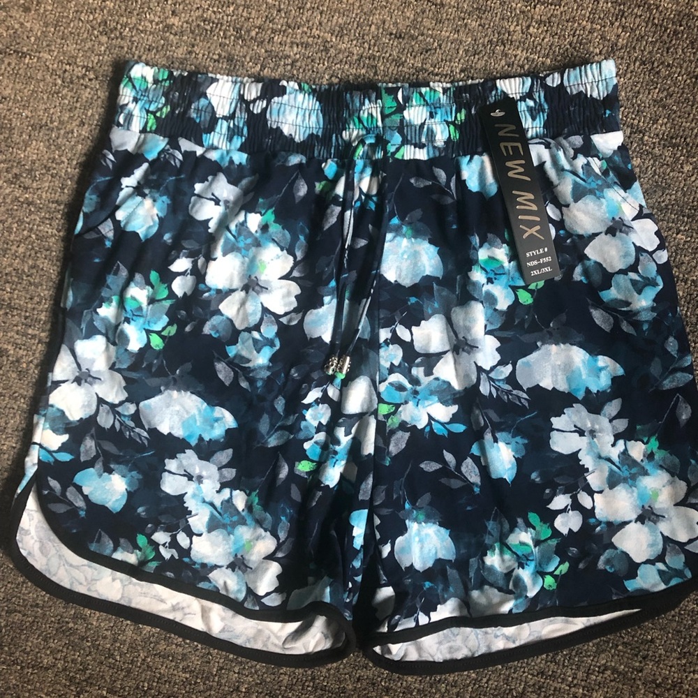 Blue floral dolphin shorts with pockets